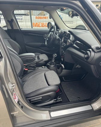 MINI Cooper cena 65190 przebieg: 60238, rok produkcji 2016 z Ślesin małe 137